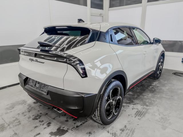 Alfa Romeo Junior Speciale IBRIDA MATRIX ACC KEYLESS NAVI 