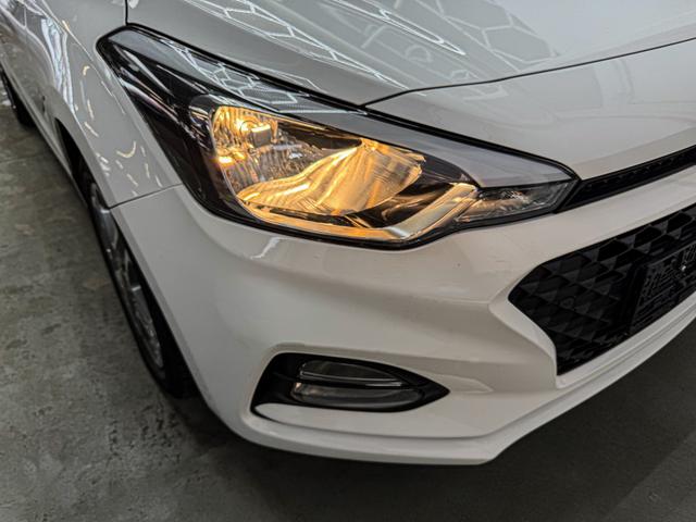 Hyundai i20 ACTIVE DCT Automatik/NAVI /SHZ /RFK /PDC 