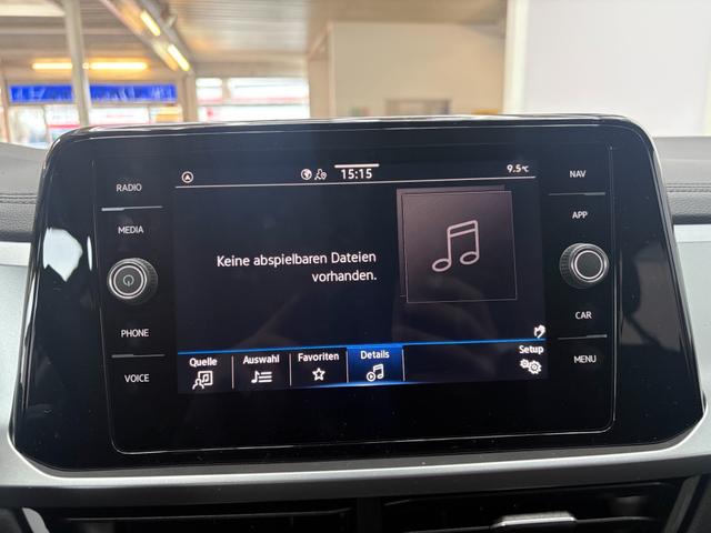 Volkswagen T-Roc EDITION IQ DRIVE SHZ ACC RFK PDC 