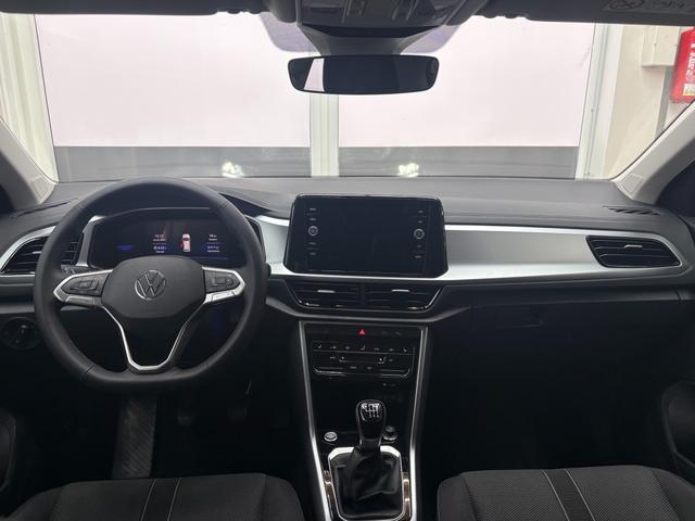 Volkswagen T-Roc EDITION IQ DRIVE SHZ ACC RFK PDC 