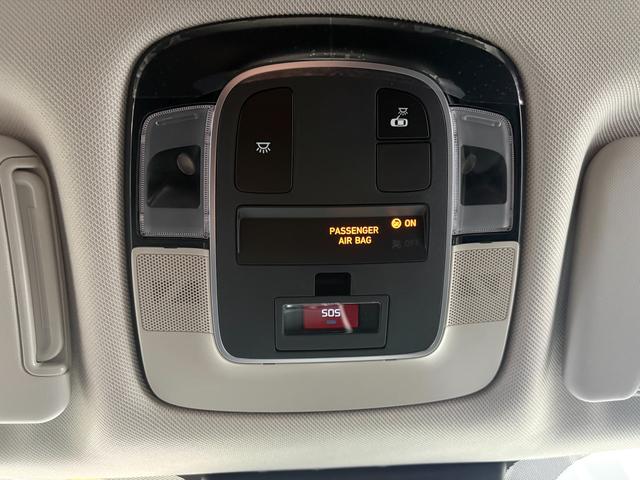 Hyundai TUCSON STYLE KLIMAAUTOMATIK TOTWINKEL NAVI SHZ RFK PDC 