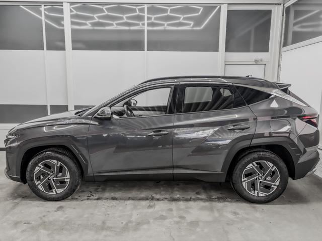 Hyundai TUCSON STYLE KLIMAAUTOMATIK TOTWINKEL NAVI SHZ RFK PDC 