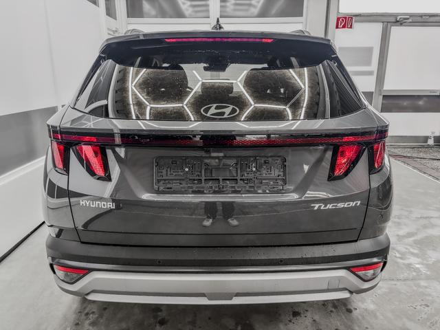 Hyundai TUCSON STYLE KLIMAAUTOMATIK TOTWINKEL NAVI SHZ RFK PDC 