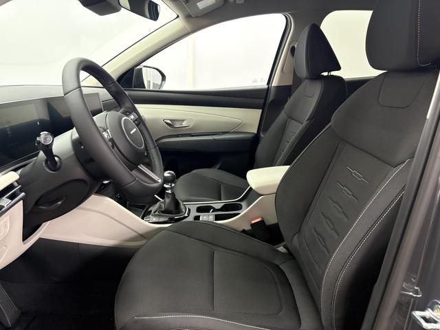 Hyundai TUCSON STYLE KLIMAAUTOMATIK TOTWINKEL NAVI SHZ RFK PDC 