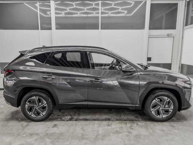 Hyundai TUCSON STYLE KLIMAAUTOMATIK TOTWINKEL NAVI SHZ RFK PDC 