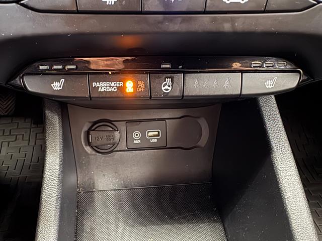 Hyundai i20 YES! PLUS NAVI SHZ KLIMAAUTOMATIK TEMPOMAT ALU 