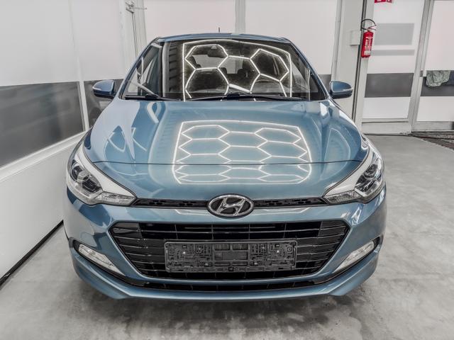 Hyundai i20 YES! PLUS NAVI SHZ KLIMAAUTOMATIK TEMPOMAT ALU 