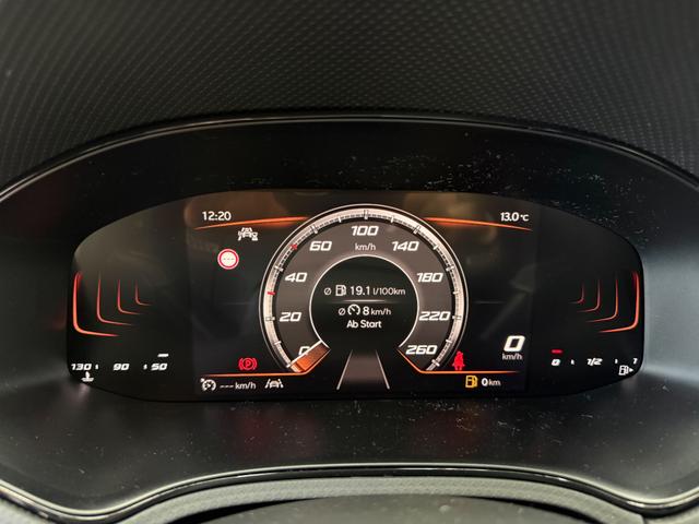 Beispielbilder, ggf. teilweise mit Sonderausstattung