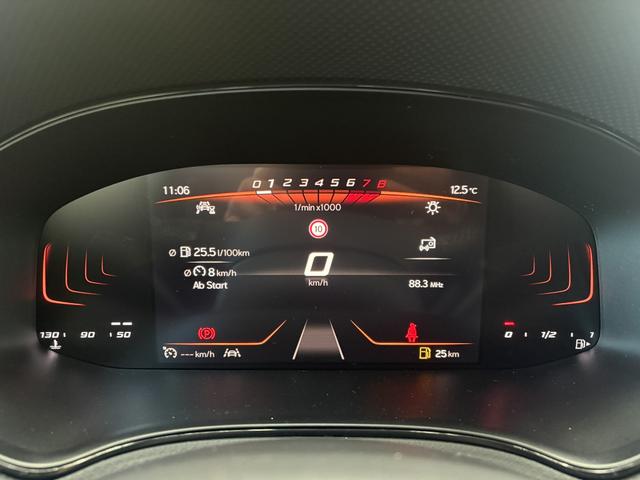 Beispielbilder, ggf. teilweise mit Sonderausstattung