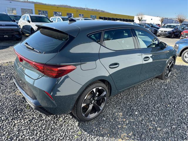 Cupra / Leon / Blau / / / DSG ACC SHZ KEYLESS 