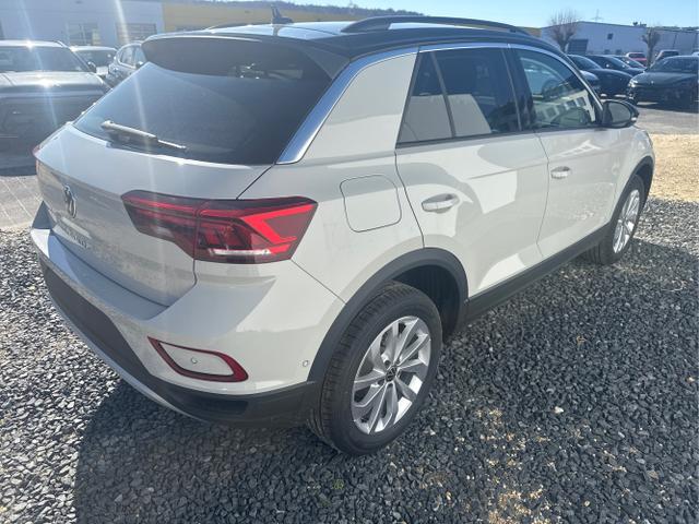 Volkswagen / T-Roc / Grau / / / SHZ ACC RFK PDC 