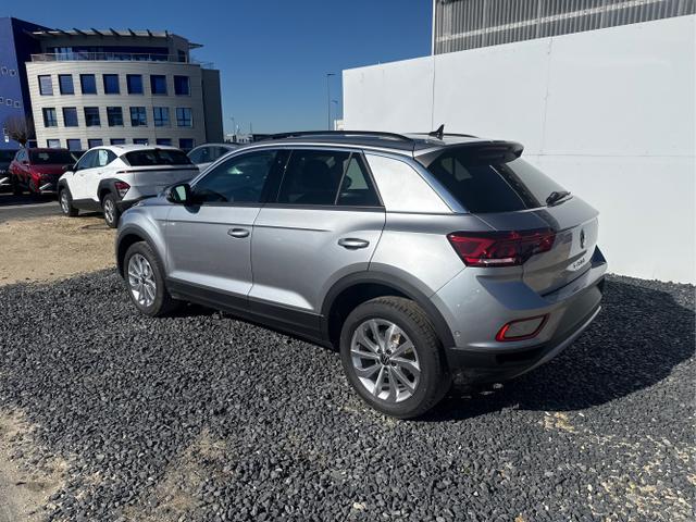 Volkswagen / T-Roc / Silber / / / IQ DRIVE SHZ ACC RFK PDC 
