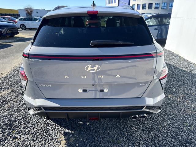 Hyundai / KONA / Grau /  /  / 1.6 4WD T-GDi DCT N-LINE SHZ NAVI ACC RFK