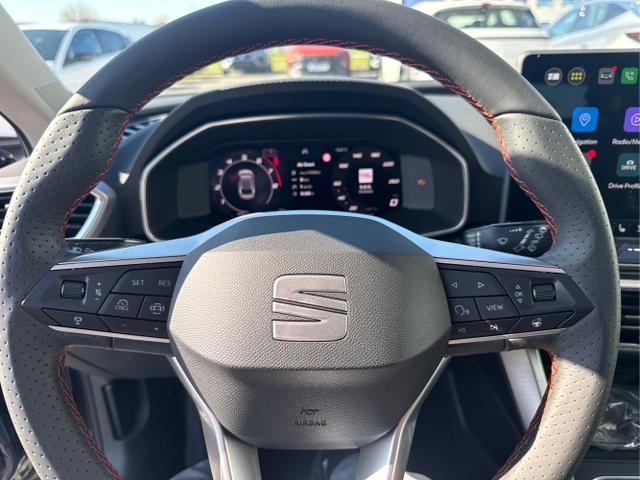 Seat / Leon / Grau / / / NAVI AHK MATRIX ACC SHZ