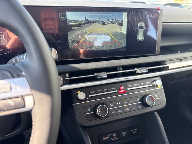 Hyundai / TUCSON / Schwarz /  /  / SHZ NAVI PDC RFK 