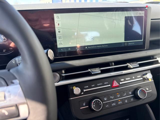 Hyundai / TUCSON / Schwarz /  /  / SHZ NAVI PDC RFK 