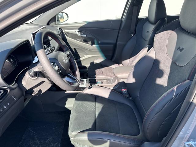 Hyundai / i30 / Grau / / / DCT ACC SHZ SMART KEY 