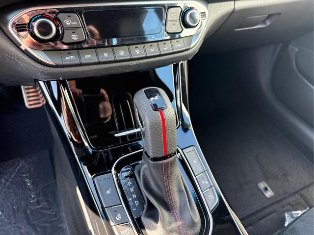 Hyundai / i30 / Grau / / / DCT ACC SHZ SMART KEY 