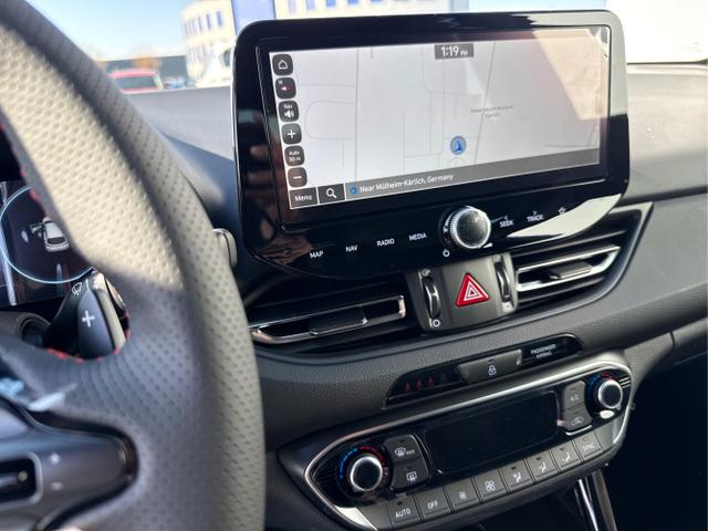 Hyundai / i30 / Grau / / / DCT N-LINE SHZ NAVI RFK