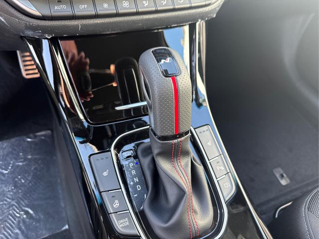 Hyundai / i30 / Blau /  /  / DCT N-LINE SHZ NAVI RFK