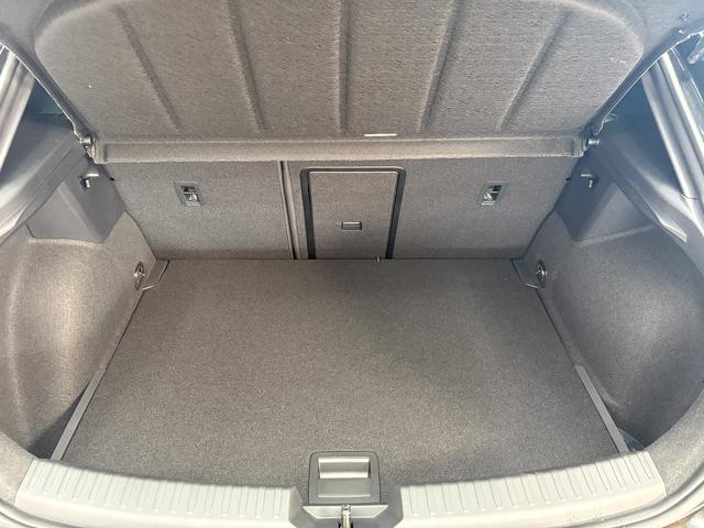 Cupra Leon 1.5 TSI NAVI ACC KEYLESS 