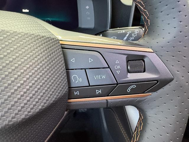 Cupra Leon 1.5 TSI NAVI ACC KEYLESS 