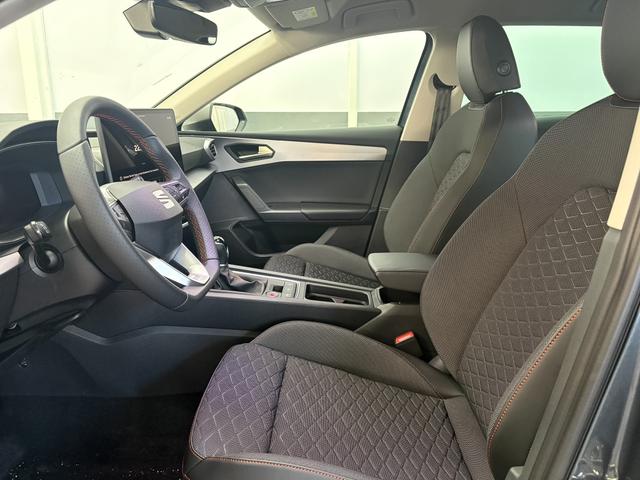 Seat Leon Sportstourer FR NAVI AHK MATRIX ACC SHZ 