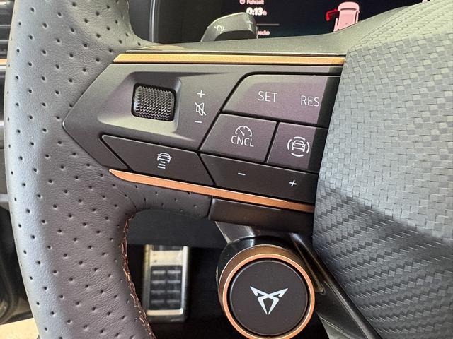 Cupra Leon 1.5 eTSI DSG ACC SHZ KEYLESS 