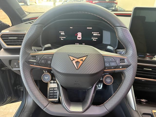 Cupra Leon 1.5 eTSI DSG ACC SHZ KEYLESS 