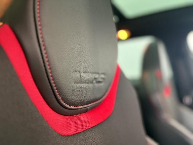 Skoda Octavia RS Combi 2.0 TDI DSG NAVI PANO SHZ XENON 