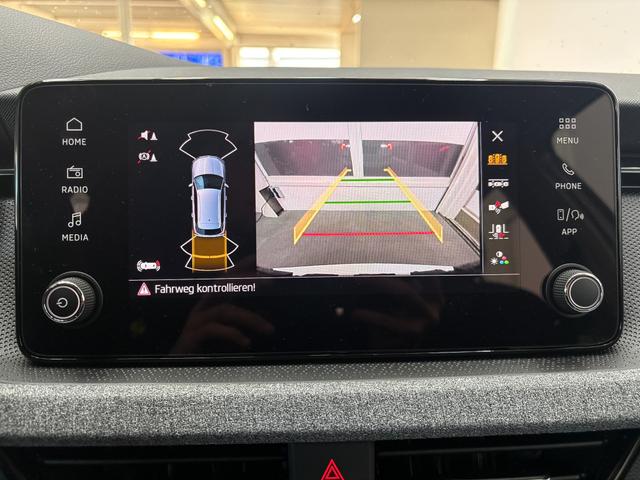 Skoda Kamiq SELECTION DSG KESSY RFK LED NSW KLIMAAUTOMATIK PDC v+h 