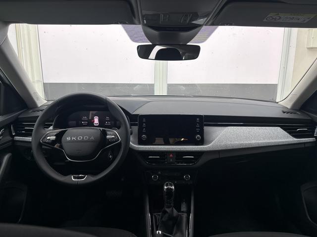 Skoda Kamiq SELECTION DSG KESSY RFK LED NSW KLIMAAUTOMATIK PDC v+h 