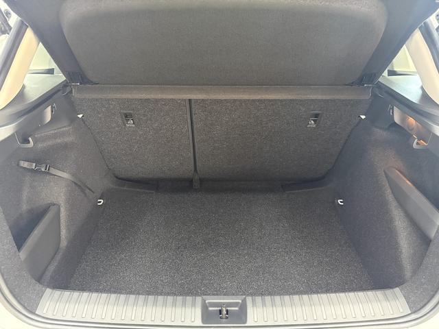 Skoda Kamiq SELECTION DSG KESSY RFK LED NSW KLIMAAUTOMATIK PDC v+h 