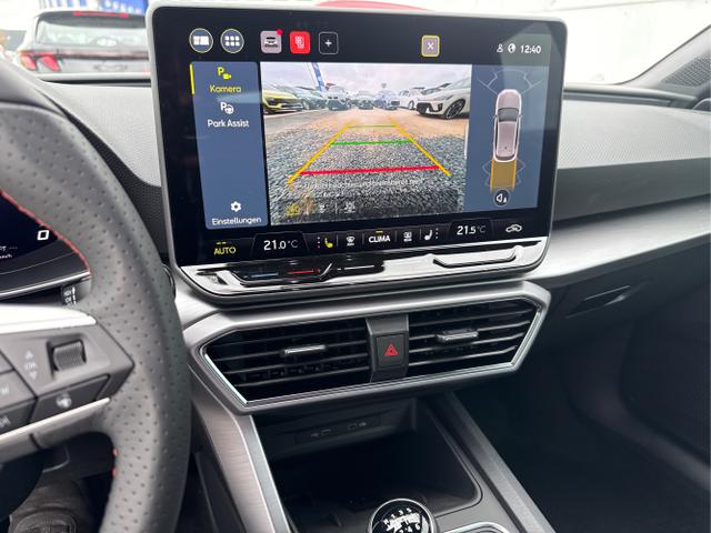 Seat / Leon / Grau / / / MATRIX NAVI AHK KESSY RFK SHZ PDC