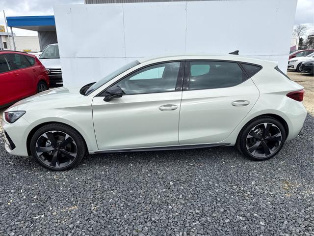 Cupra / Leon / Grau / / / DSG NAVI ACC SHZ KEYLESS 