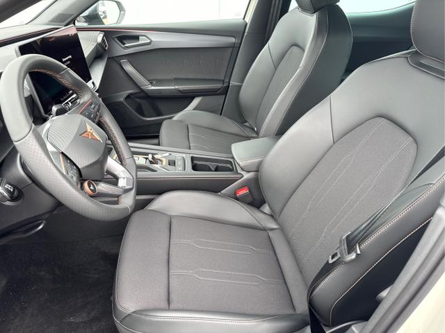 Cupra / Leon / Grau / / / DSG NAVI ACC SHZ KEYLESS 