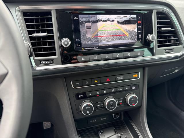 Seat / Ateca / Grau / / / DSG SHZ PDC ACC RFK v+h