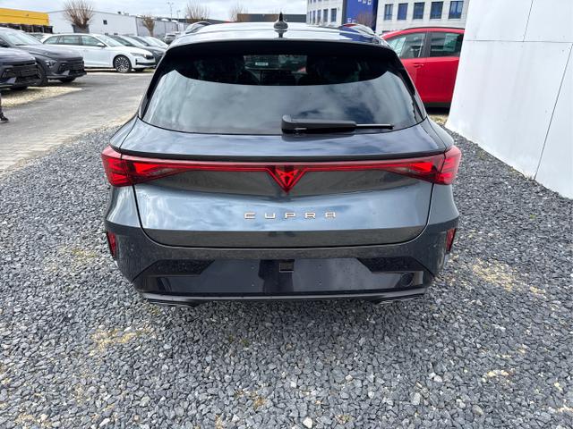 Cupra / Leon / Grau / / / DSG NAVI ACC SHZ KEYLESS