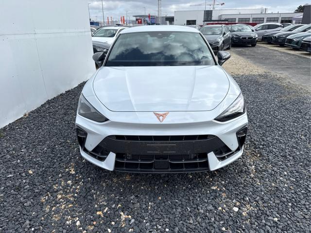 Cupra / Leon / Wei&szlig; / / / DSG NAVI INTELLIGENT DRIVE ACC SHZ KEYLESS