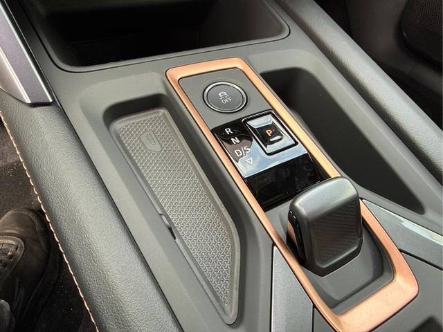 Cupra / Leon / Wei&szlig; / / / DSG NAVI INTELLIGENT DRIVE ACC SHZ KEYLESS