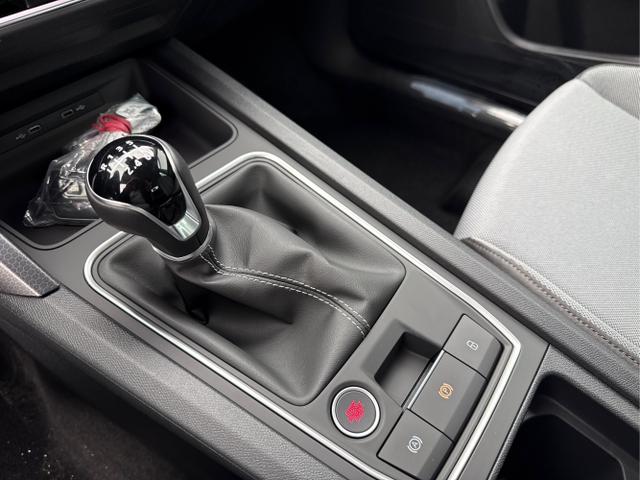 Seat / Leon / Blau / / / AHK ACC RFK PDC 