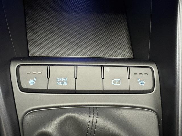 Hyundai i20 COMFORT BLACK PACK KLIMAAUTOMATIK NAVI WP 