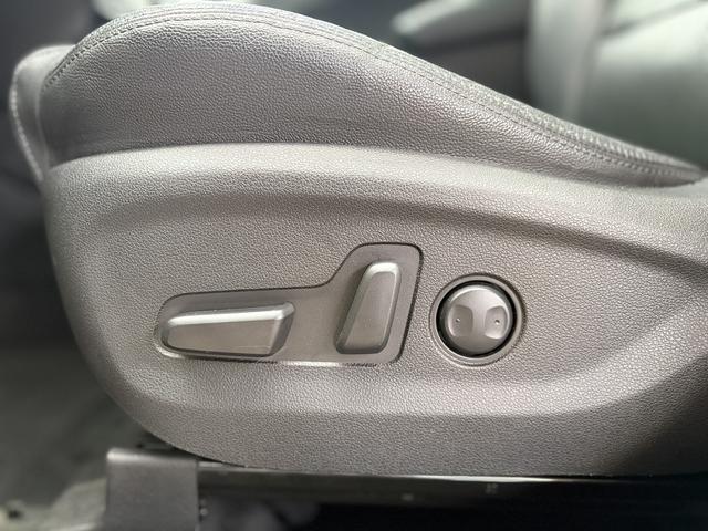 Hyundai TUCSON PREMIUM BLUE NAVI/SHZ/PANO/ RFK /EL.HECKKLAPPE 