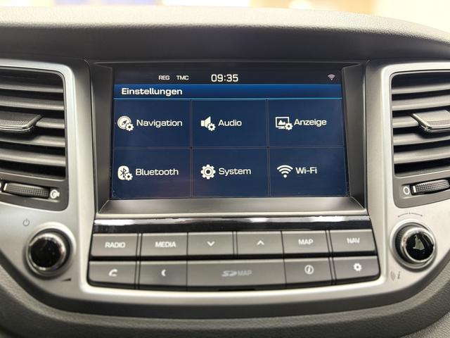 Hyundai TUCSON PREMIUM BLUE NAVI/SHZ/PANO/ RFK /EL.HECKKLAPPE 