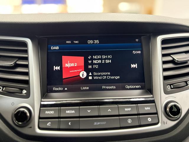 Hyundai TUCSON PREMIUM BLUE NAVI/SHZ/PANO/ RFK /EL.HECKKLAPPE 