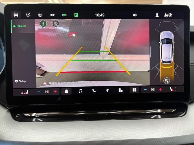 Skoda Octavia Combi Selection ACC NAVI BSD SHZ RFK 