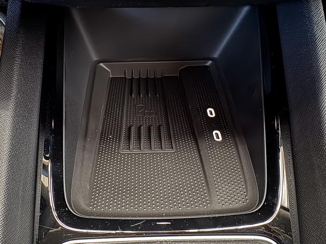 Skoda Octavia Combi Selection ACC NAVI BSD SHZ RFK 