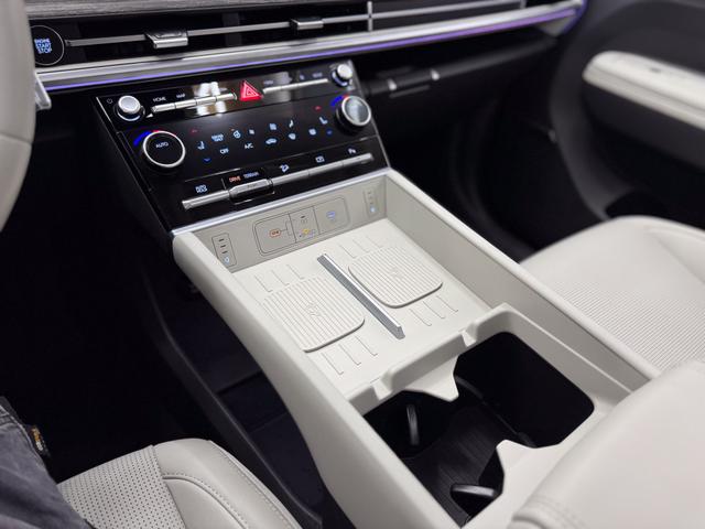 Hyundai SANTA FE NEU IMPRESSION VOLL PANO 