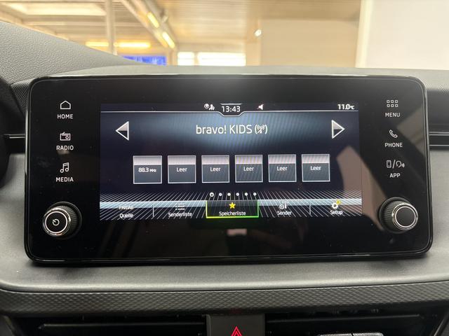 Skoda Kamiq Easy DSG AHK TEMPOMAT SHZ ALU 