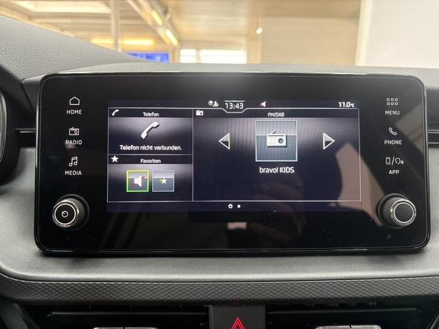 Skoda Kamiq Easy DSG AHK TEMPOMAT SHZ ALU 